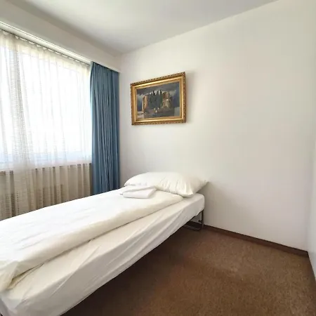 Regina By Interhome Davos
